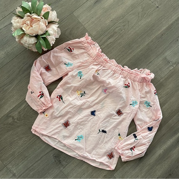 Boutique Christina V Light Pink Spring Embroidered Off shoulder Blouse - Picture 2 of 6